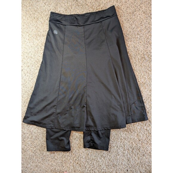 ATHLETIC SKIRT by Snoga. Capris Leggings. 27” Flared Skirt. Color Black, Size XS - Picture 4 of 6
